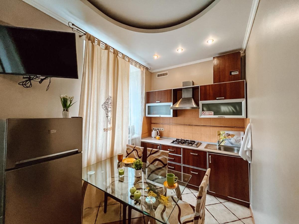Apartment On Fedorova Kiev Luaran gambar