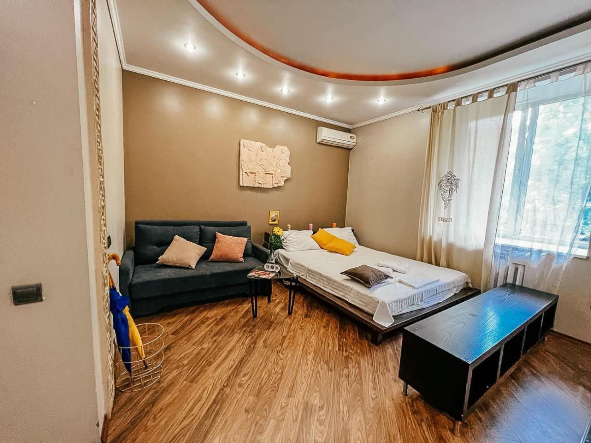Apartment On Fedorova Kiev Luaran gambar